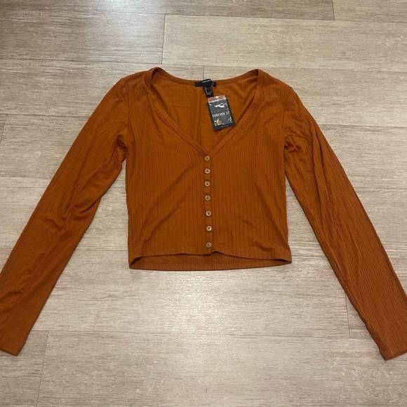 Forever 21 Rust Fitted Crop Button Down - Picture 1 of 6